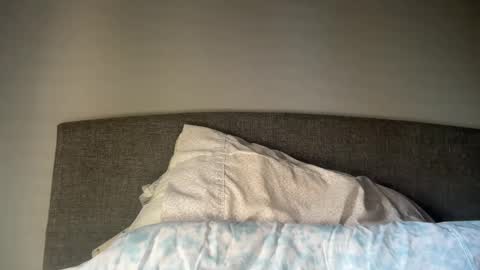 Snapshot of hairyman30000 chatting on September 19, 2025, 12:02 am hairyman30000 online show from September 19, 2025, 12:02 am