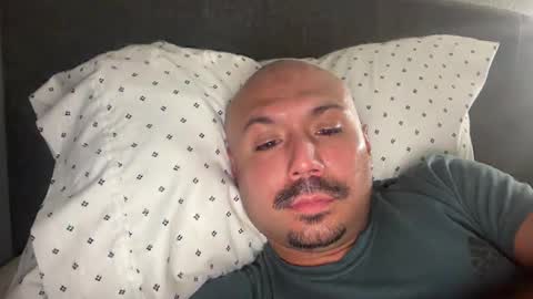 Snapshot of hairyman30000 chatting on November 13, 2025, 2:10 am hairyman30000 online show from November 13, 2025, 2:10 am