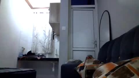 hajra_1 online show from April 12, 2026, 5:51 pm