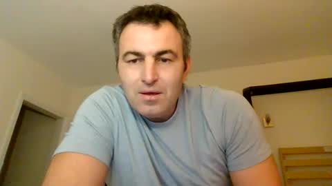 hakfin666 online show from November 6, 2025, 5:08 am