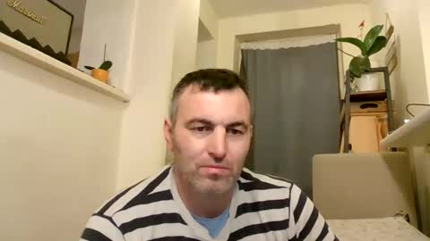 hakfin666 online show from February 17, 2026, 4:31 am