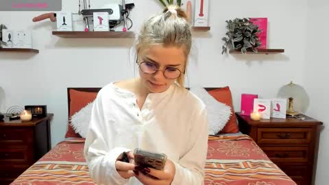 Haley online show from October 5, 2025, 9:40 am