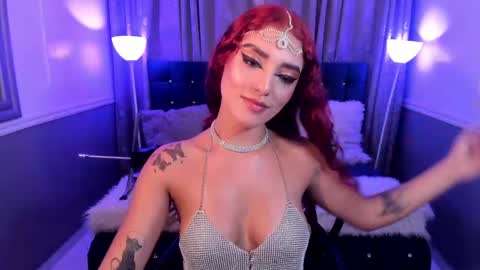 Snapshot of hallsred_rh chatting on January 19, 2025, 1:00 am Halls Red online show from January 19, 2025, 1:00 am