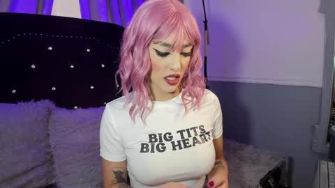 Snapshot of hallsred_rh chatting on September 10, 2025, 10:10 pm Halls Red online show from September 10, 2025, 10:10 pm