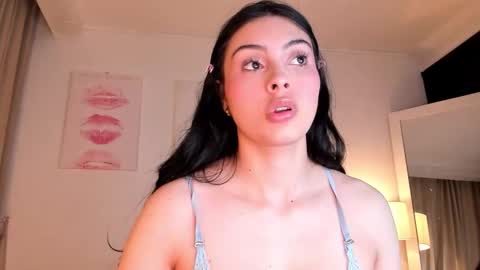 Halsey Maria online show from September 26, 2025, 7:01 am