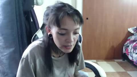 Hanya online show from November 6, 2025, 9:15 pm