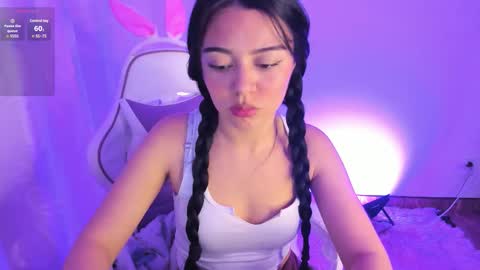 Snapshot of hana_garcia chatting on October 19, 2025, 12:22 am Hana Garcia online show from October 19, 2025, 12:22 am