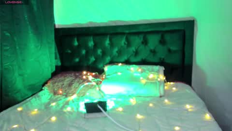 Hanah Montana Independent model online show from January 8, 2025, 1:31 pm