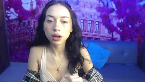 Snapshot of hanaku_8 chatting on December 2, 2024, 2:30 pm Hanaku online show from December 2, 2024, 2:30 pm