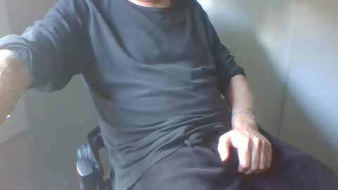 hand_ball_32 online show from July 31, 2026, 2:33 am