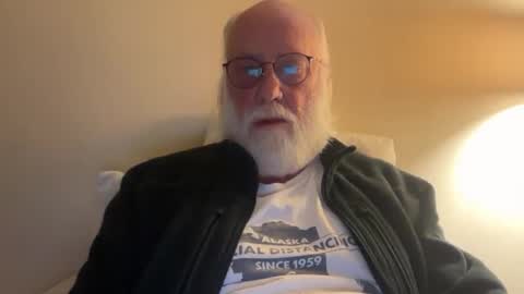 handful57345 online show from February 13, 2026, 8:32 am