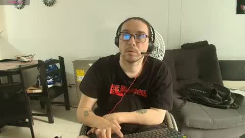 Snapshot of handicappedsex chatting on June 27, 2026, 12:22 pm my only tetraking Charly QuadriplegicMy Feet Havent Walked For 30 Years They Are Soft They Are Holy online show from June 27, 2026, 12:22 pm