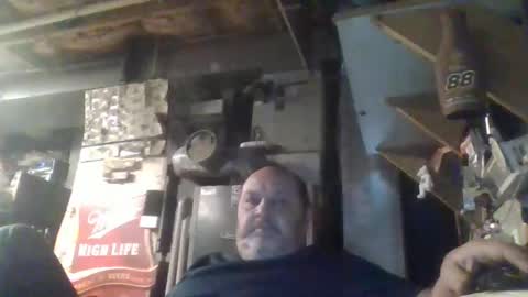 naked man online show from November 15, 2025, 7:21 pm