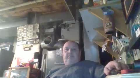 naked man online show from March 29, 2026, 6:41 pm