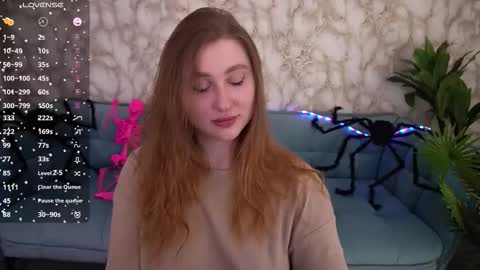 Dayana online show from October 26, 2025, 6:52 am