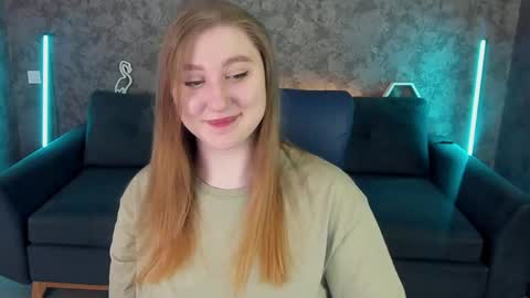 Dayana online show from May 17, 2026, 5:38 am
