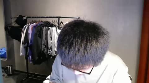 handsome_mannn online show from March 1, 2025, 1:53 am