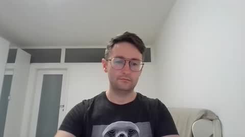 Snapshot of handsome_sasha chatting on November 12, 2025, 2:39 pm Sasha online show from November 12, 2025, 2:39 pm