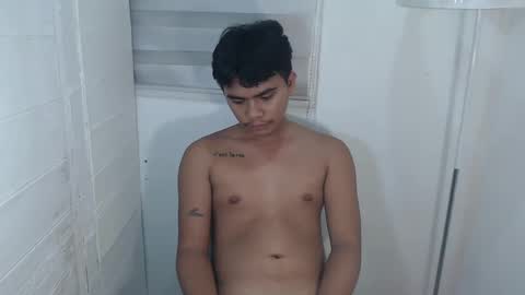 handsome_vanana online show from March 9, 2025, 1:15 pm