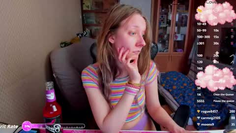 Mila online show from March 26, 2026, 9:48 am