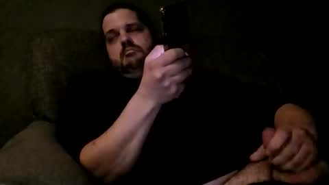 Handsomedaddy198923 online show from January 12, 2026, 6:07 am