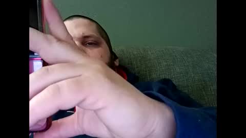 Handsomedaddy198923 online show from April 6, 2026, 6:09 pm