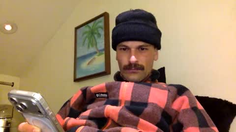 handsomedevilllll online show from May 2, 2026, 7:24 am