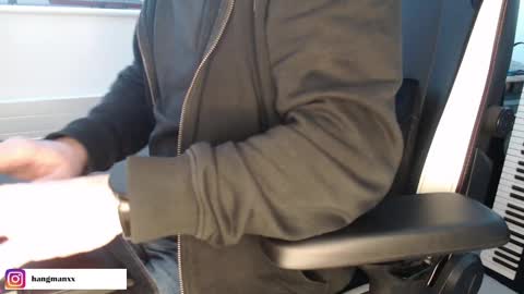 Hangman online show from February 17, 2025, 4:04 pm