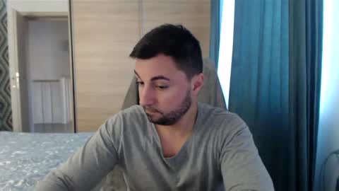 Snapshot of hankmalone chatting on January 2, 2025, 7:23 am HankMalone online show from January 2, 2025, 7:23 am