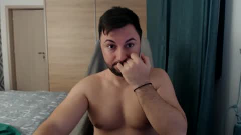 Snapshot of hankmalone chatting on January 29, 2025, 4:05 am HankMalone online show from January 29, 2025, 4:05 am