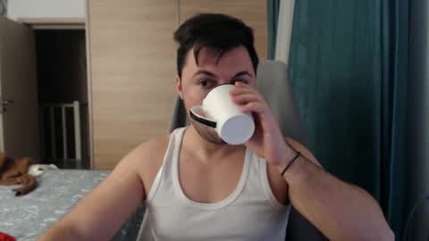 Snapshot of hankmalone chatting on February 13, 2025, 5:22 pm HankMalone online show from February 13, 2025, 5:22 pm