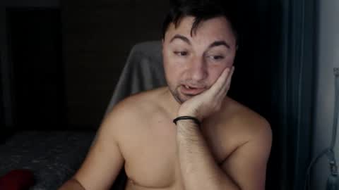 Snapshot of hankmalone chatting on November 13, 2025, 4:11 am HankMalone online show from November 13, 2025, 4:11 am