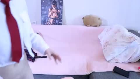 hann_amori online show from April 17, 2026, 12:19 pm