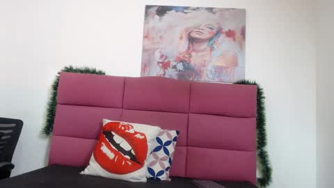 Snapshot of hanna__palmer1 chatting on December 6, 2024, 11:44 am Hanna Palmer online show from December 6, 2024, 11:44 am