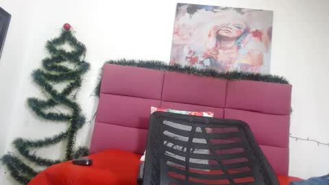 Snapshot of hanna__palmer1 chatting on January 2, 2025, 7:07 pm Hanna Palmer online show from January 2, 2025, 7:07 pm