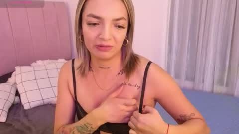 hanna_and_samanthaa online show from March 12, 2026, 8:59 pm