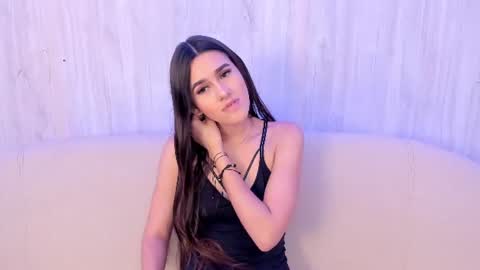 Snapshot of hanna_foxi chatting on June 18, 2026, 12:20 pm Hanna Foxi online show from June 18, 2026, 12:20 pm