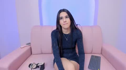 Snapshot of hanna_foxi chatting on June 27, 2026, 12:10 pm Hanna Foxi online show from June 27, 2026, 12:10 pm