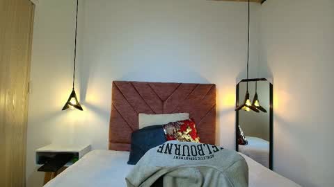  H A N N A  online show from February 24, 2026, 8:07 pm