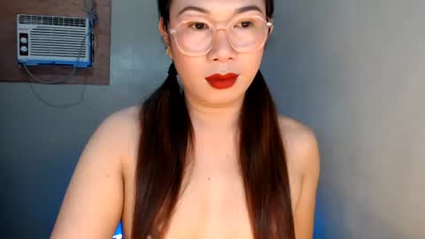 Snapshot of hannabanana_ts chatting on June 16, 2026, 4:15 am Hannah online show from June 16, 2026, 4:15 am