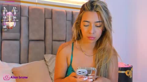 Eliana online show from March 25, 2026, 12:49 am