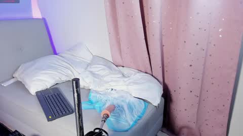 Snapshot of hannachris chatting on January 1, 2025, 9:49 am Hanna online show from January 1, 2025, 9:49 am