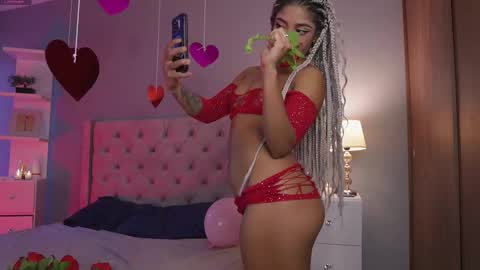 Snapshot of hannachris chatting on February 14, 2025, 3:15 pm Hanna online show from February 14, 2025, 3:15 pm