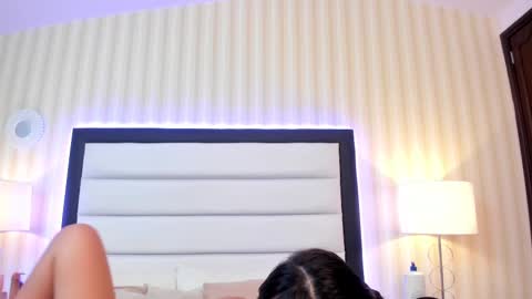 HannaDawsons online show from March 8, 2025, 10:00 am