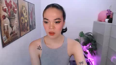 HANNAH online show from May 3, 2026, 12:38 am