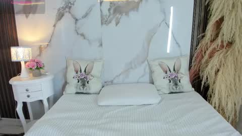 Hannahill69 online show from February 24, 2026, 5:05 am