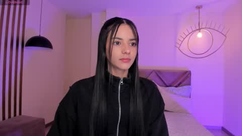 HANNAH J online show from September 13, 2025, 6:29 pm