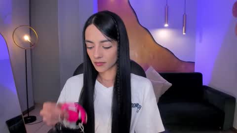 HANNAH J online show from January 17, 2026, 3:22 am