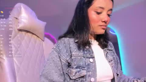 hannahmonttgomery  Help me reach 100 Hands up online show from February 23, 2026, 4:15 pm