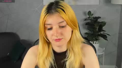 Snapshot of hannakoch chatting on July 29, 2026, 9:29 am Hanna online show from July 29, 2026, 9:29 am